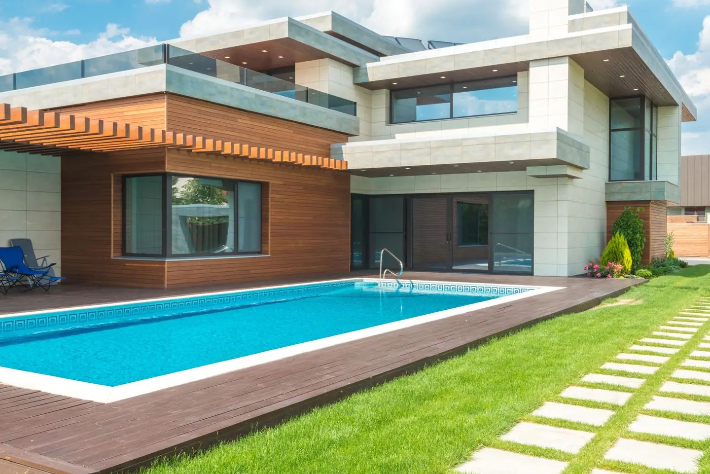 Swimming pool built in Balmoral, NSW